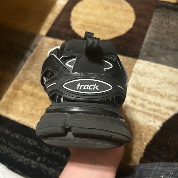 Balenciaga Black and White Athletic Shoes - Picture 4 of 6